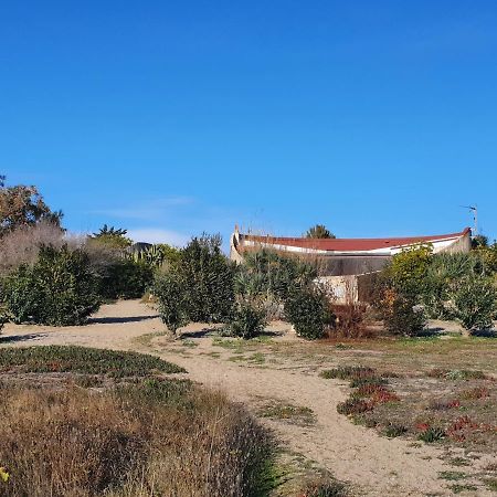 Maison Ronde Atypique Et Unique Villa Torreilles Exterior foto