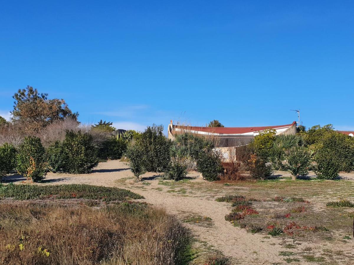 Maison Ronde Atypique Et Unique Villa Torreilles Exterior foto